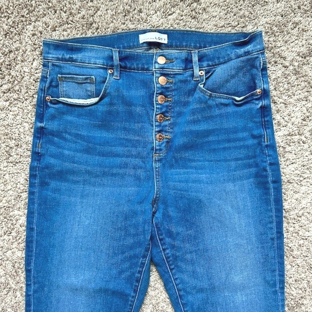 LOFT High Rise Button Fly Flare Cropped Jeans I Distressed Frayed Hem I Size 14 - Picture 4 of 11
